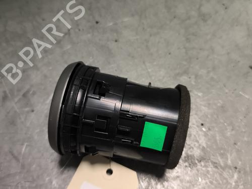 Difusor / Saída de ar Difusor / Saída de ar NISSAN QASHQAI I (J10, NJ10) 2.0 All-wheel Drive (141 hp) 26894160 26894160