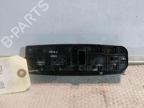 Used Left front window switch RENAULT MEGANE III Hatchback (BZ0/1_, B3_) 1.5 dCi (106 hp) 22034221