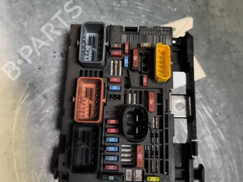 fuse-box-citroen-c4-picasso-i-mpv-ud_-2006-2007-2008-2009-2010-2011-2012-2013-2014-2015-28293824 main image