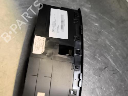 Air vent RENAULT CLIO III Grandtour (KR0/1_) 1.5 dCi (KR0G) | BP28442603I21