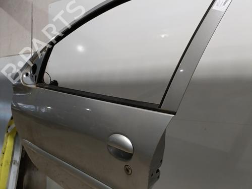 Left front door PEUGEOT 206+ (2L_, 2M_) 1.4 HDi eco 70 | BP23823478C2 