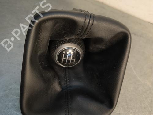 Used Shift knob Shift knob AUDI A3 (8P1) 2.0 TDI 16V quattro (140 hp) 29997110 29997110