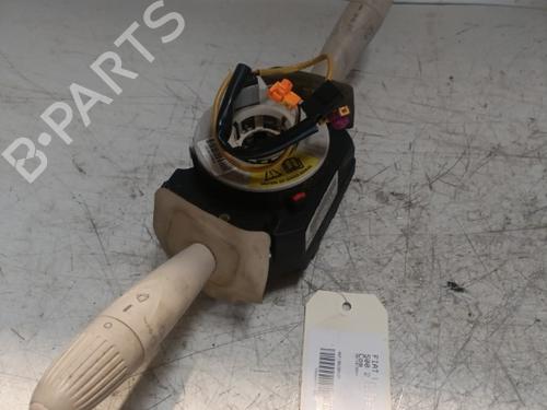 Steering column stalk FIAT 500 (312_) 1.3 D Multijet (312AXB1A) | BP21709223I23 