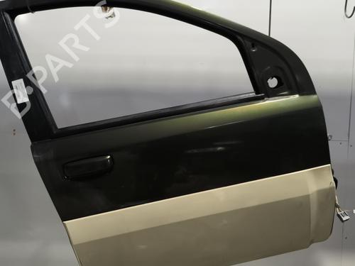 Used Right front door FIAT PANDA (169_) 1.3 D Multijet 4x4 (169.AXC2A) (70 hp) 25130641