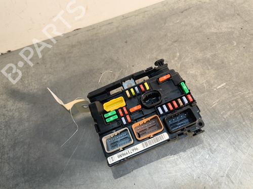 Fuse box CITROËN C3 II (SC_) 1.4 HDi 70 (SC8HZC, SC8HR0, SC8HP4) | BP29997330E1 