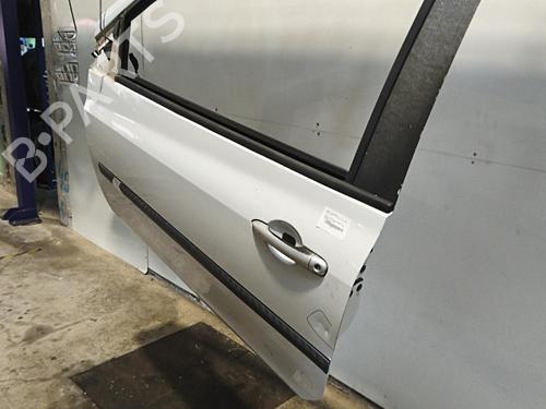 Used Left front door Left front door 37148174 37148174