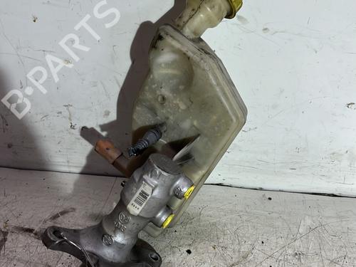 Brake master cylinder PEUGEOT 208 I (CA_, CC_) 1.6 HDi | BP24847986M77 
