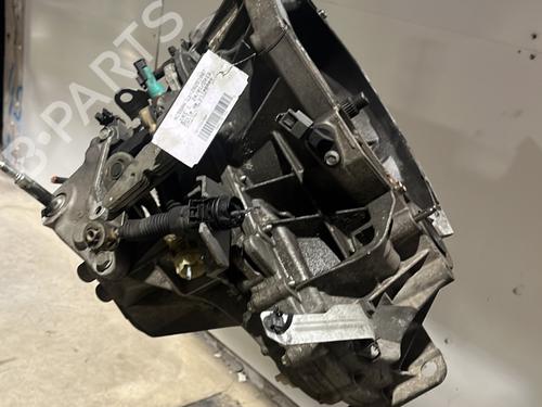 Gearbox NISSAN JUKE (F15) 1.5 dCi | BP29733413M3 