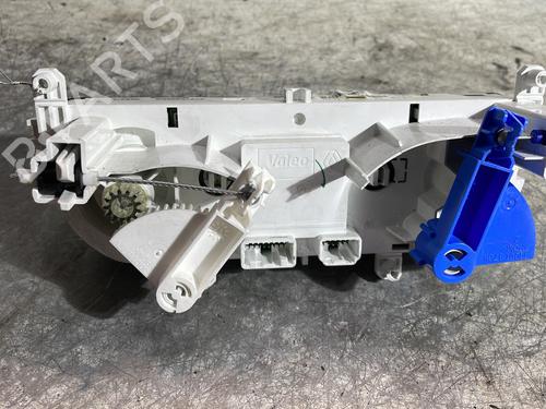 Climate control RENAULT CLIO IV (BH_) 1.5 dCi 75 | BP23823888I5 