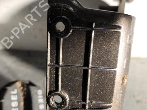 fuel-flap-kia-sportage-iii-sl-2009-2010-2011-2012-2013-2014-2015-2016-2017-32996040 main image