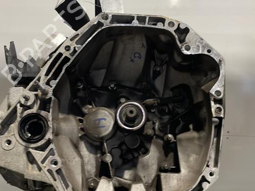 Used Gearbox DACIA SANDERO II 1.5 dCi (90 hp) 25720958
