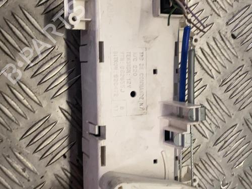 AC Styreenhet / Manøvreringsenhet CITROËN XSARA (N1) 1.6 16V (109 hp) 29997589