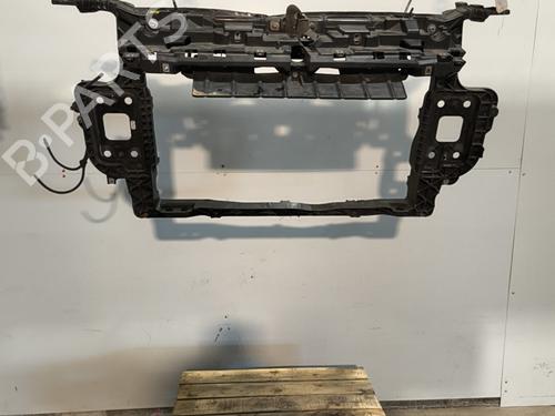 Frontplade/Frontkurv FIAT PUNTO EVO (199_) 1.3 D Multijet (199AXC1A, 199BXC1A, 199AXT1A, 199BXT1A) (75 hp) 30646834