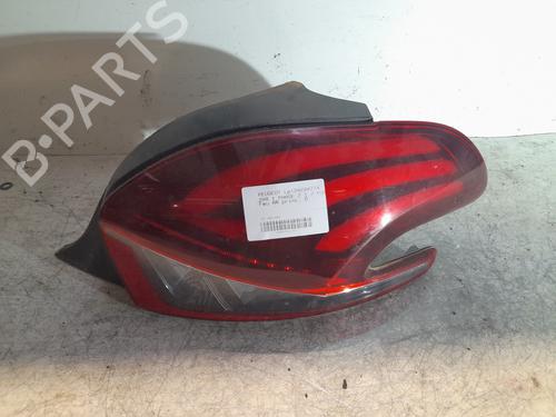 Right taillight PEUGEOT 208 I (CA_, CC_) 1.2 THP 110 | BP24222787C35 