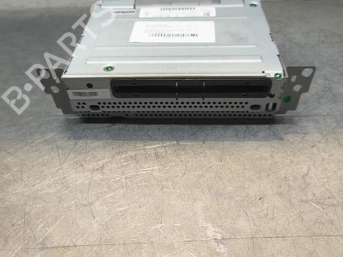 Used Radio Radio BMW 2 Active Tourer (F45) 218 d xDrive (150 hp) 32996674 32996674