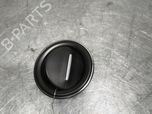 air-vent-dacia-sandero-ii-2012-32996386 main image