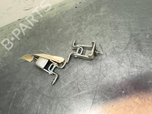 Dørhængsel/Dørbegrænser CITROËN C3 III (SX) 1.2 THP 110 (SXHNPS, SXHNZT, SXHNZ6) (110 hp) 31041651