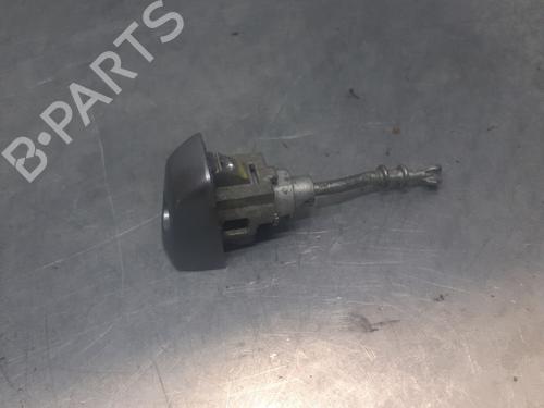 Used Front left exterior door handle Front left exterior door handle FIAT SEDICI (189_) 1.9 D Multijet 4x4 (120 hp) 32995813 32995813