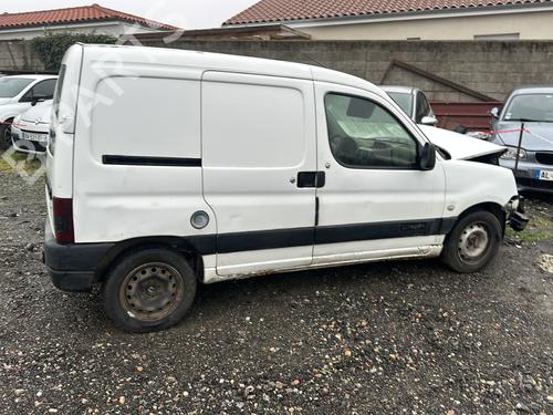 Left taillight CITROËN BERLINGO / BERLINGO FIRST Box Body/MPV (M_) 2.0 HDI 90 (MBRHY, MCRHY) | BP32123170C34 