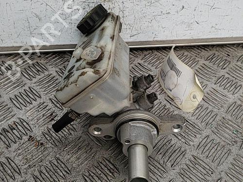 Used Brake master cylinder RENAULT KANGOO / GRAND KANGOO II (KW0/1_) 1.5 dCi 85 (KW0K, KW0L, KW0B) (86 hp) 21710932