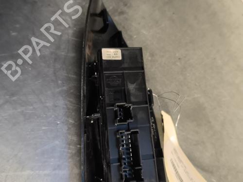 Left front window switch NISSAN JUKE (F15) 1.5 dCi | BP29733393I27 