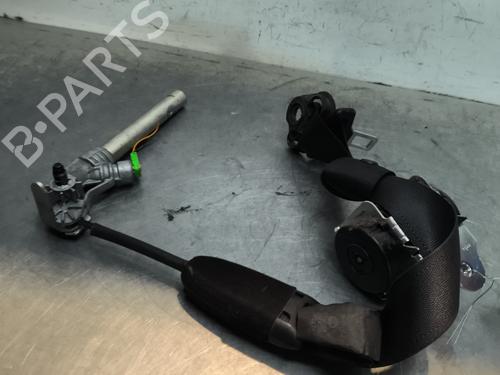 Venstre foran beltestrammer OPEL CORSA D (S07) 1.3 CDTI (L08, L68) (90 hp) 30552890