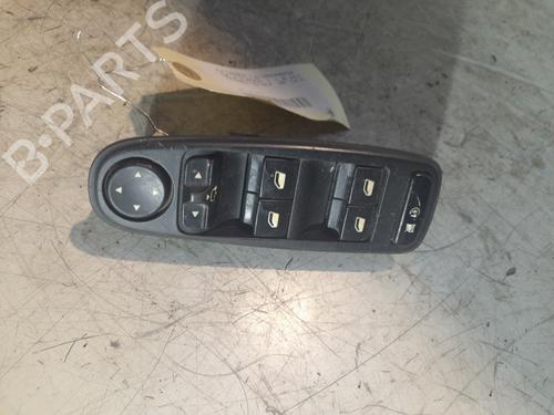 Used Left front window switch Left front window switch CITROËN C4 Picasso I MPV (UD_) 1.6 HDi (109 hp) 22536396 22536396