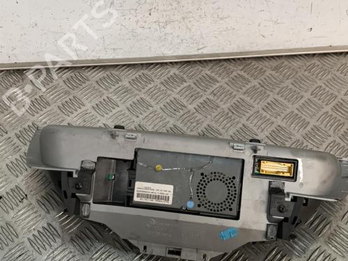 display-monitor-peugeot-807-eb_-20-hdi-2002-22033197 main image