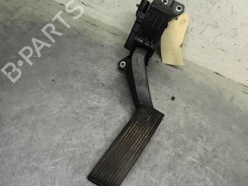 pedal-jeep-cherokee-kj-2001-2002-2003-2004-2005-2006-2007-2008-32995045 main image