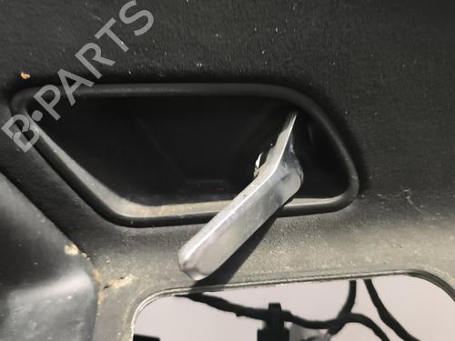Høyre frontpanel Høyre frontpanel MERCEDES-BENZ A-CLASS (W177) A 200 d (177.012) (150 hp) 34282787 34282787