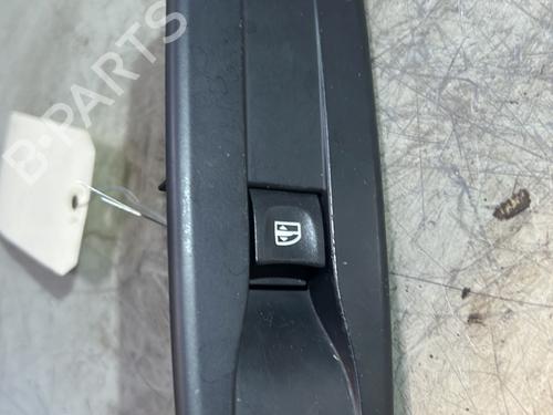 Right front window switch RENAULT MEGANE III Hatchback (BZ0/1_, B3_) 1.5 dCi (BZ09, BZ0D, BZ1W, BZ29, BZ14) | BP27328212I26 - Image 2