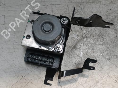 Used ABS pump RENAULT CAPTUR I (J5_, H5_) 0.9 TCe 90 (90 hp) 21693534