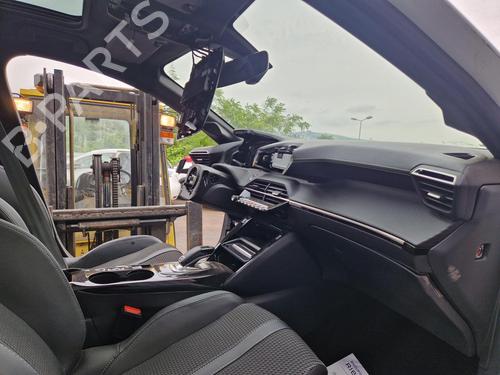 Used Parts PEUGEOT 208 II (UB_, UP_, UW_, UJ_) 1.2 PureTech 100 (101 hp) 4376509