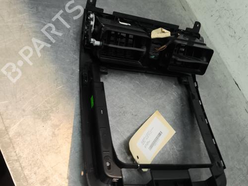 Used Air vent Air vent VW TOURAN (1T3) 1.2 TSI (105 hp) 33870277 33870277