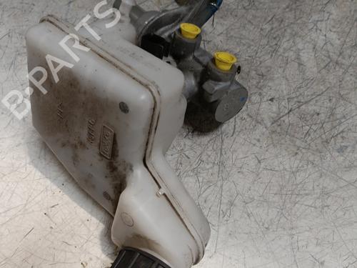 Brake master cylinder FORD FIESTA VII (HJ, HF) 1.0 EcoBoost | BP26156097M77 - Image 3