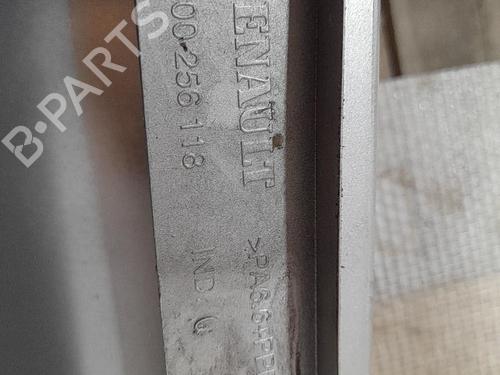 Used Right front fenders RENAULT CLIO III (BR0/1, CR0/1) 1.6 16V (BR05, BR0B, BR0Y, BR15, BR1J, BR1M, BR1Y, CR0B,... (112 hp) 21718725