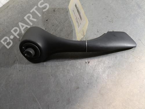 Used Mirror switch RENAULT CLIO III (BR0/1, CR0/1) 1.4 16V (98 hp) 29081897