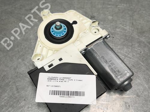 front-right-window-mechanism-vw-scirocco-iii-137-138-2008-2009-2010-2011-2012-2013-2014-2015-2016-2017-2018-32721021 main image