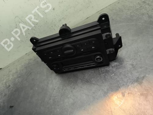 Used Radio Radio RENAULT TWINGO III (BCM_, BCA_) 1.0 SCe 70 (BCMB) (69 hp) 30553249 30553249