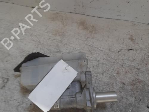 Used Brake master cylinder DACIA DOKKER MPV (KE_) 1.5 dCi (KEAJ, KEAH) (90 hp) 21699544