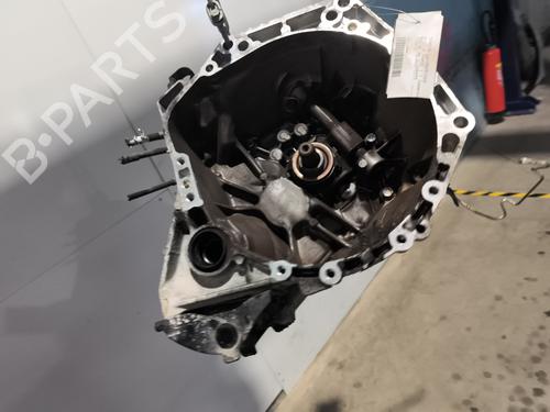Used Gearbox Gearbox TOYOTA AYGO (_B4_) 1.0 (KGB40) (69 hp) 32218371 32218371