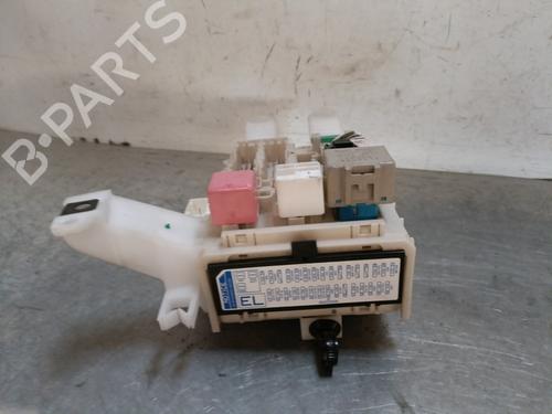 Used Fuse box Fuse box TOYOTA AURIS (_E15_) 2.0 D-4D (ADE150_, ADE150R) (126 hp) 28293818 28293818