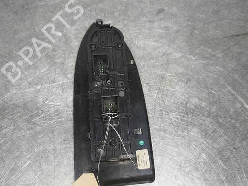 Used Left front window switch Left front window switch ALFA ROMEO GIULIETTA (940_) 2.0 JTDM (940.FXL1A) (140 hp) 32996584 32996584