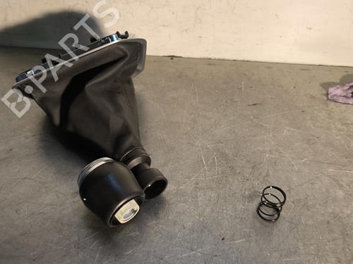 Used Shift knob Shift knob RENAULT CLIO V (B7_) 1.0 TCe 90 (B7MT) (91 hp) 32994367 32994367