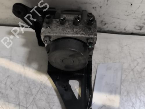 Used ABS pump RENAULT SCÉNIC II (JM0/1_) 1.5 dCi (JM1F) (86 hp) 25336369