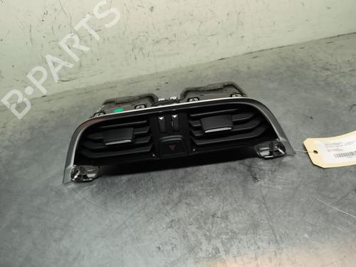 air-vent-ford-fiesta-vii-hj-hf-2017-31257933 main image