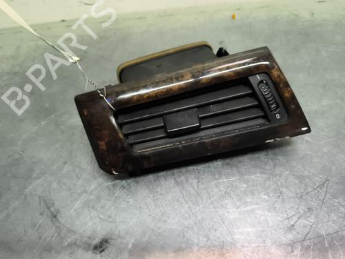 Used Air vent BMW 5 (E60) 530 d (218 hp) 30647042