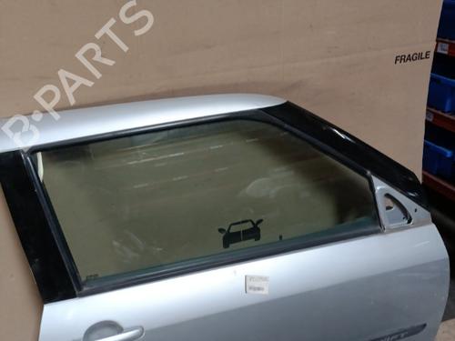 Dør høyre foran SUZUKI SWIFT III (MZ, EZ) 1.3 (RS413, ZC11S) (92 hp) 21711988