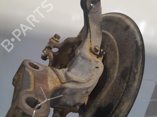 Used Left front steering knuckle NISSAN JUKE (F15) 1.2 DIG-T (115 hp) 22789707