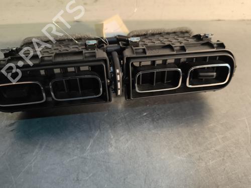 Used Air vent CITROËN C3 III (SX) 1.2 PureTech 82 (83 hp) 29733951